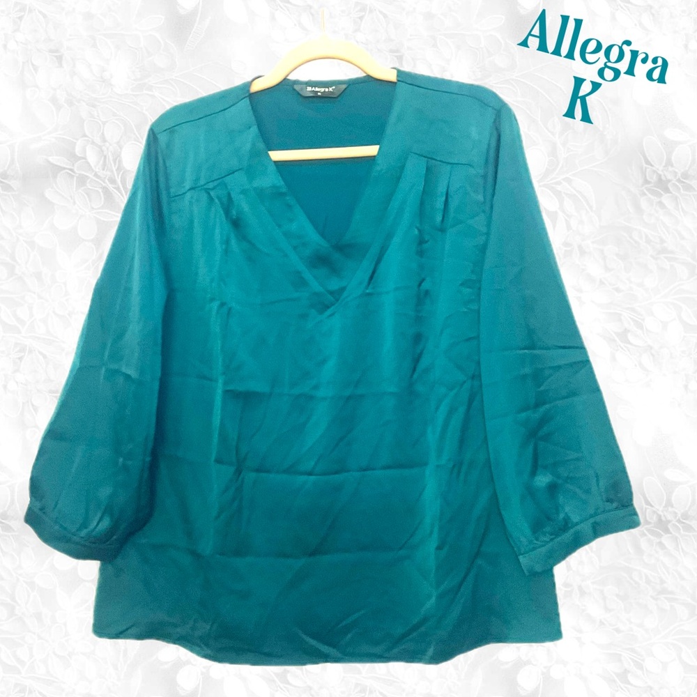 Allegra K Women's Teal Satiny Blouse NWT 23"p2p 25"length